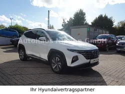 Polar white Gebraucht 2022 Hyundai Tucson Trend SUV | 28.985 € (Fairer Preis)
