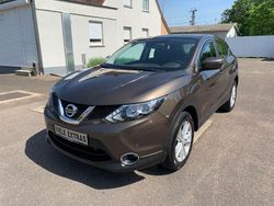 Braun Gebraucht 2016 Nissan Qashqai Acenta SUV | 8.990 € (Guter Preis)