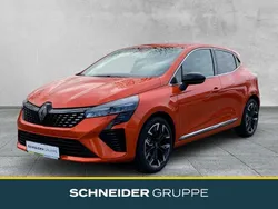 Orange Neu 2024 Renault Clio V Techno Limousine | 19.990 € (Guter Preis)