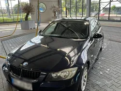 Blau Gebraucht 2006 BMW 320 Limousine | 2.000 € (Guter Preis)