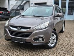 Braun Gebraucht 2012 Hyundai ix35 Premium SUV | 5.999 € (Fairer Preis)