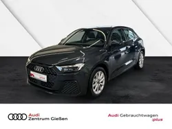 Manhattangrau metallic Gebraucht 2024 Audi A1 Sportback Basis Kleinwagen | 26.430 € (Guter Preis)