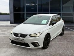 Weiss Gebraucht 2024 Seat Ibiza Black Edition Kleinwagen | 20.780 € (Fairer Preis)