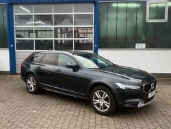 Grau Gebraucht 2018 Volvo V90 CC Basis Kombi | 20.900 € (Guter Preis)