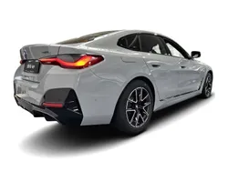 Grau Neu 2025 BMW i4 M Sport Limousine | 69.673 € (Fairer Preis)