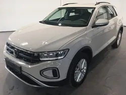 Ascotgrau Gebraucht 2023 VW T-Roc Life SUV | 23.439 € (Guter Preis)