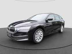Schwarzmagic perleffekt Gebraucht 2024 Skoda Octavia Selection Kombi | 25.790 € (Guter Preis)