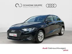 Mythosschwarz metallic Gebraucht 2022 Audi A3 Sportback e-tron S-Line Limousine | 22.880 € (Superpreis)