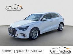 Weiß Gebraucht 2023 Audi A3 Sportback Advanced Limousine | 24.720 € (Guter Preis)
