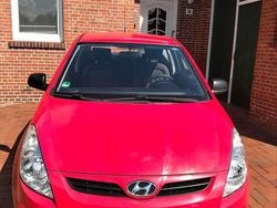 Rot Gebraucht 2011 Hyundai i20 Em-edition Kleinwagen | 1.350 € (Superpreis)