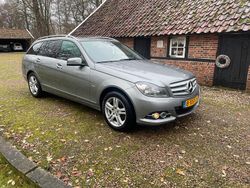 Grau Gebraucht 2011 Mercedes C180 Avantgarde Kombi | 7.500 €