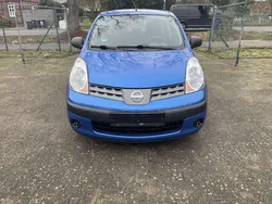 Blau Gebraucht 2006 Nissan Note Van / Kleinbus | 1.900 € (Fairer Preis)