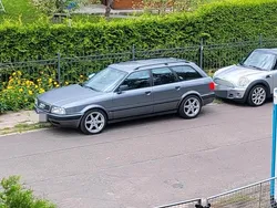 Silber Gebraucht 1994 Audi 80 Kombi | 2.899 €