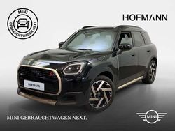 Midnight black metallic Gebraucht 2024 Mini Countryman Favoured SUV | 45.801 € (Fairer Preis)