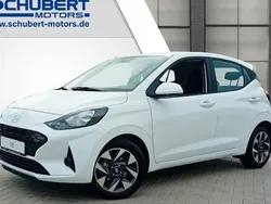 Weiß Neu 2025 Hyundai i10 Trend Kleinwagen | 17.390 € (Fairer Preis)
