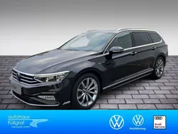 Schwarz Gebraucht 2023 VW Passat Elegance Kombi | 36.860 € (Teuer)