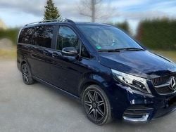 Blau Gebraucht 2020 Mercedes V250 Avantgarde Edition Van / Kleinbus | 53.900 € (Fairer Preis)