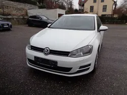 Weiß Gebraucht 2013 VW Golf VII Trendline Limousine | 7.990 € (Fairer Preis)