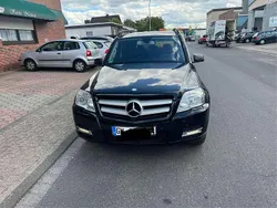 Schwarz Gebraucht 2011 Mercedes GLK220 SUV | 8.500 € (Fairer Preis)