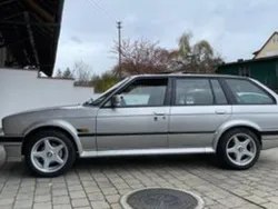 Silber Gebraucht 1989 BMW 325 Kombi | 27.500 €
