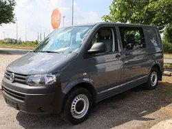 Grau Gebraucht 2014 VW T5 Van | 17.374 €