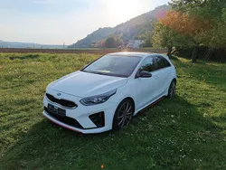 Weiß Gebraucht 2019 Kia Ceed GT Limousine | 21.500 € (Fairer Preis)