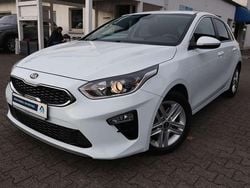 (wd) casa white s Gebraucht 2020 Kia Ceed Vision Limousine | 15.990 € (Guter Preis)