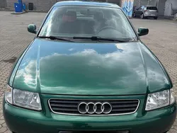 Grün Gebraucht 1999 Audi A3 Limousine | 1.200 € (Fairer Preis)