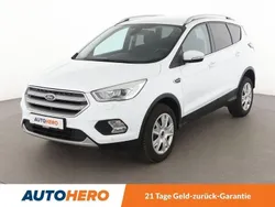 Weiß Gebraucht 2019 Ford Kuga Cool & Connect SUV | 15.300 € (Guter Preis)
