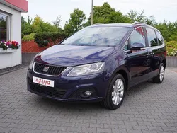 Blau Gebraucht 2015 Seat Alhambra Van / Kleinbus | 19.890 € (Guter Preis)