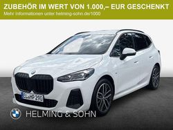 Weiß Gebraucht 2025 BMW 220 Active Tourer M Sport Van / Kleinbus | 54.889 €