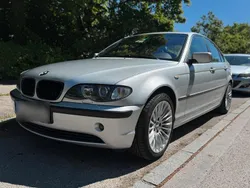 Silber Gebraucht 2003 BMW 325 M Sport Limousine | 8.700 €