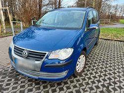 Blau Gebraucht 2008 VW Touran Van / Kleinbus | 1.250 € (Fairer Preis)