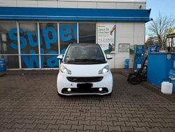 Weiß Gebraucht 2013 Smart ForTwo Coupé Brabus Coupé | 5.499 € (Guter Preis)