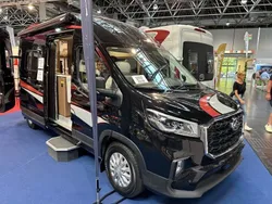 Schwarz Neu 2024 Maxus V90 Van | 59.990 €
