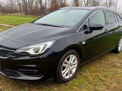 Schwarz Gebraucht 2021 Opel Astra Business Kombi | 12.000 € (Guter Preis)
