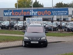 Schwarz Gebraucht 2001 Opel Zafira Elegance Van / Kleinbus | 1.899 € (Fairer Preis)