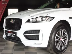 Weiß Gebraucht 2017 Jaguar F-Pace R-Sport SUV | 18.999 €