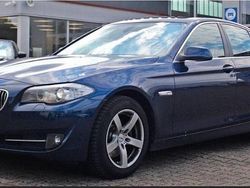 Blau Gebraucht 2010 BMW 523 Limousine | 13.000 €