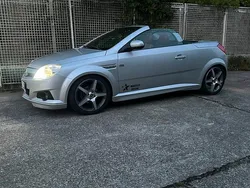 Silber Gebraucht 2006 Opel Tigra OPC Cabrio | 2.190 € (Fairer Preis)