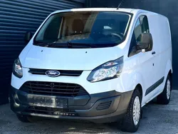 Weiß Gebraucht 2015 Ford Transit Custom Van / Kleinbus | 7.480 € (Fairer Preis)