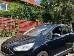 Schwarz Gebraucht 2015 Ford C-MAX Van / Kleinbus | 6.800 € (Fairer Preis)