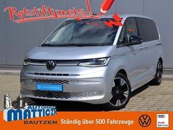 Silber (reflexsilber metallic) Gebraucht 2023 VW T7 Style Van | 58.839 € (Teuer)