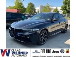 Nero vulcano, metallic) (schwarz Gebraucht 2022 Alfa Romeo Giulia Estrema Limousine | 32.990 € (Guter Preis)