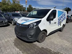 Weiß Gebraucht 2015 Opel Vivaro Van | 5.999 €