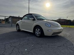 Weiß Gebraucht 2004 VW Beetle Cabrio | 5.900 € (Teuer)