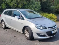 Silber Gebraucht 2015 Opel Astra Kombi | 5.600 € (Fairer Preis)