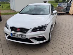 Weiß Gebraucht 2019 Seat Leon FR Limousine | 15.490 € (Fairer Preis)
