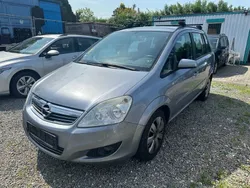 Silber Gebraucht 2009 Opel Zafira Edition Van / Kleinbus | 2.390 € (Guter Preis)