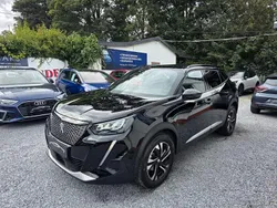 Schwarz Gebraucht 2023 Peugeot 2008 Allure SUV | 18.950 € (Guter Preis)